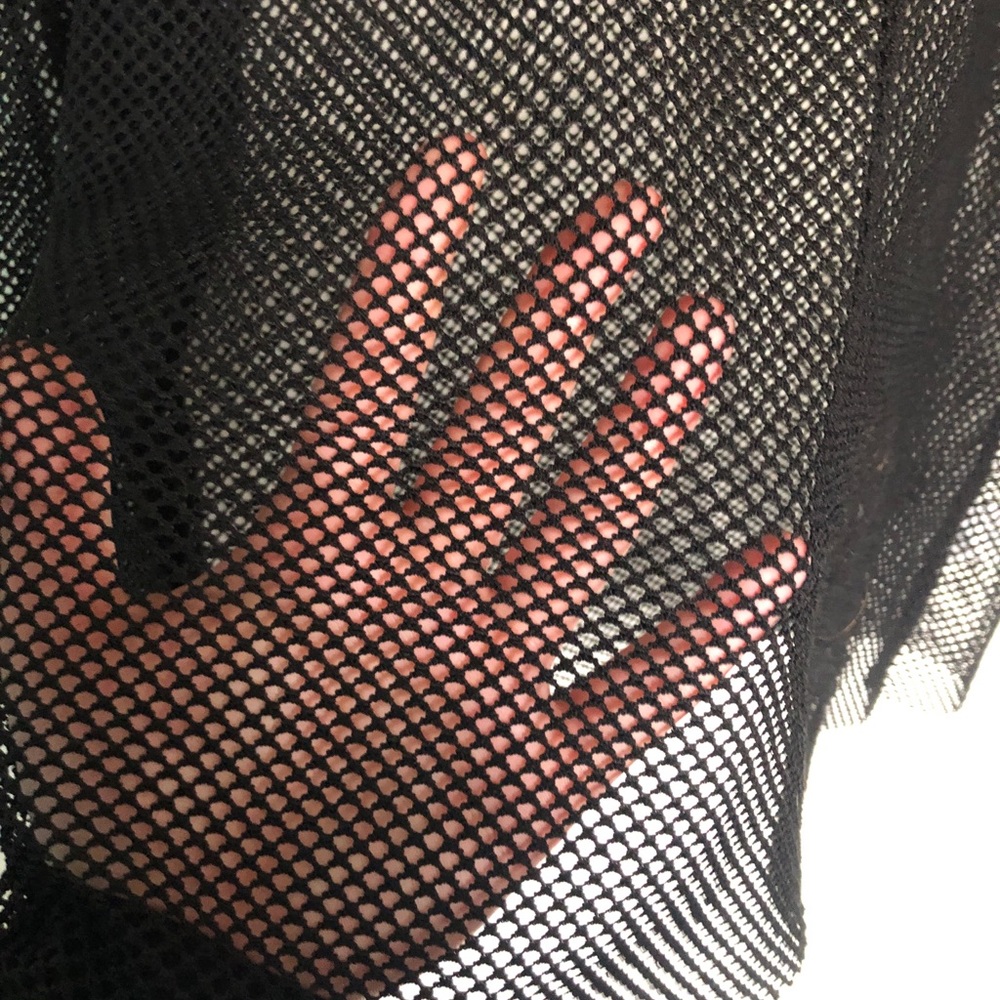 Top - Picture 2 of 3